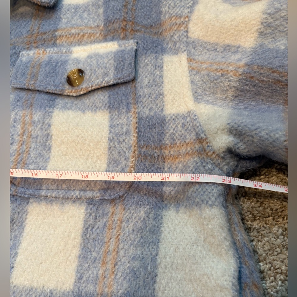 In Loom - Oversized Shacket/jacket - Picture 4 of 7